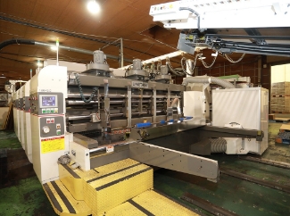 サンパック株式会社　設備案内　段ボール加工機